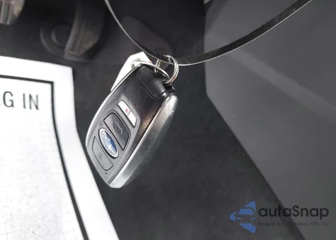 2020 Subaru Forester Limited z USA, uszkodzony, nr VIN JF2SKAUC3LH473668